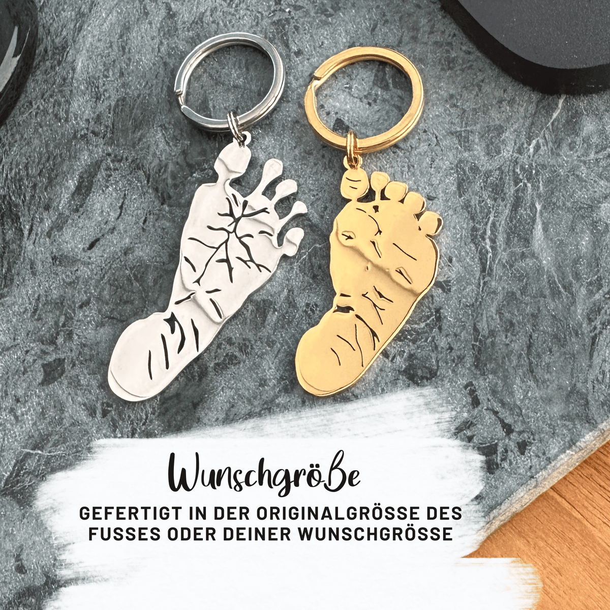 Fußabdruck-Schlüsselanhänger in Originalgröße – Beispiel, originalgetreu als filigraner Anhänger